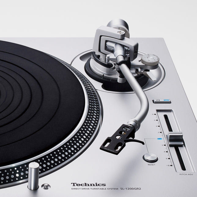 Technics Plattenspieler SL-1200GR2
